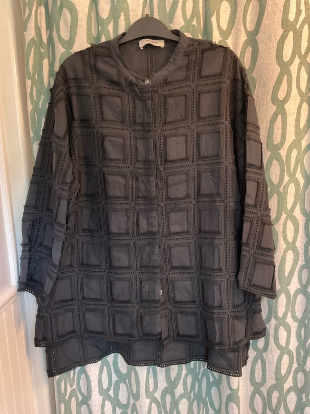 Alpha Studio black linen cotton embroidered blouse size 14/16 (EU 44)